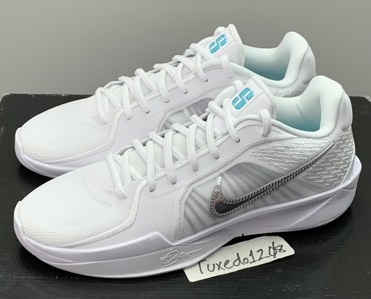 New! Women's Nike Sabrina 2 sz8 White Noise Silver Kobe Cut New! Women's Nike Sabrina 2 sz8 White Noise Silver Kobe Cut