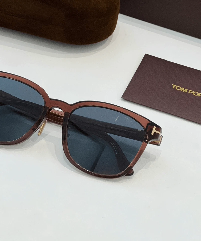 Gafas de sol cuadradas de moda TomFord TF1241 para hombre talla: 55 21-145 Foto 3 de 4
