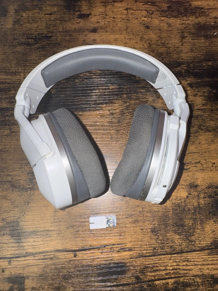 Turtle Beach Stealth 600 Gen 2 Wireless Gaming Headset Universal - Image 2 of 4