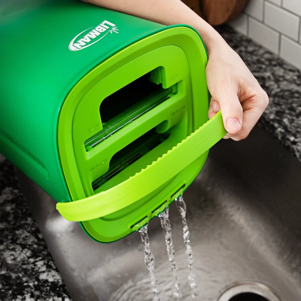 Sistema de fregona plana Libman Rinse' N Wring con almohadilla de limpieza de microfibra Foto 2 de 4