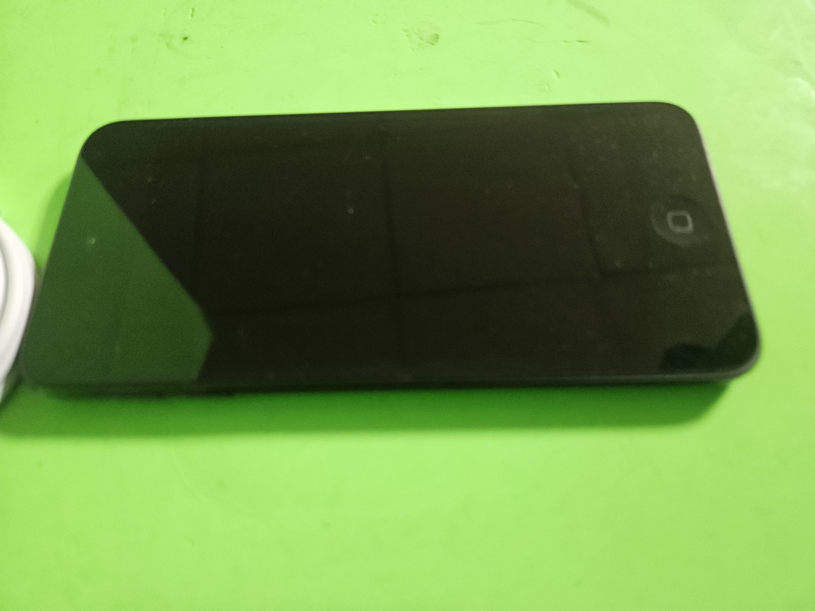 Apple iPod Touch (6th Generation) - Space Gray, 16GB
