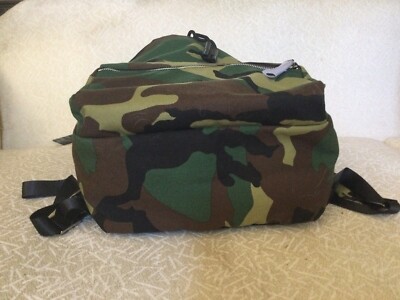 INVICTA NWT CAMOUFLAGE JOLLY BACKPACK CANVAS, LEATHER 11 x  display picture 1