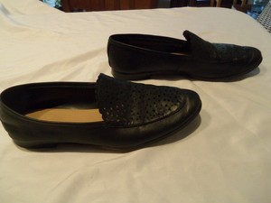 womens black flat shoes size 8