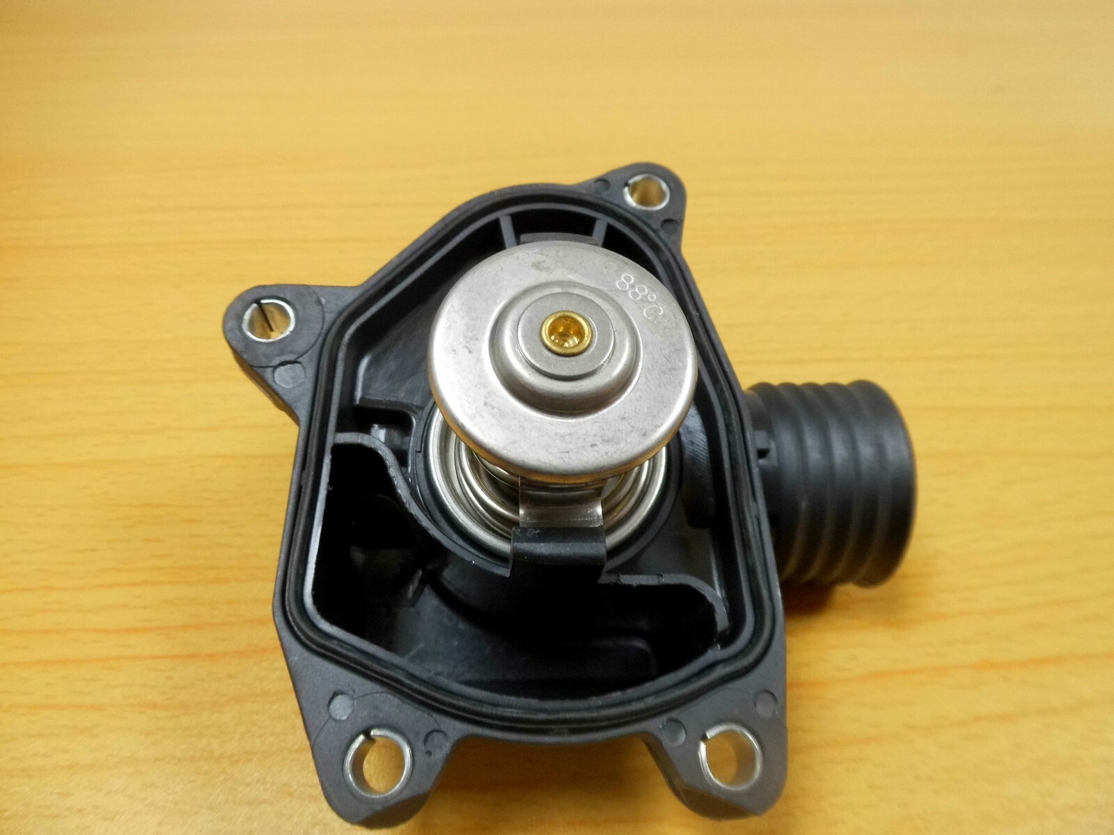 LAND ROVER FREELANDER 1 TD4 THERMOSTAT AND HOUSING PEL100570L eBay