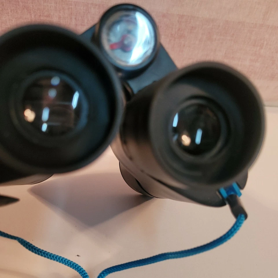 Binoculars - Sharper Image - 7x50 297 ft at 1000 Yrds Coated Optics - Image 4 of 4