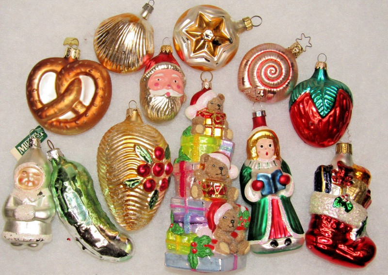 Lot VTG Modern Glass Figurine SANTA SNAIL BEAR BERRY GIRL Christmas Ornaments