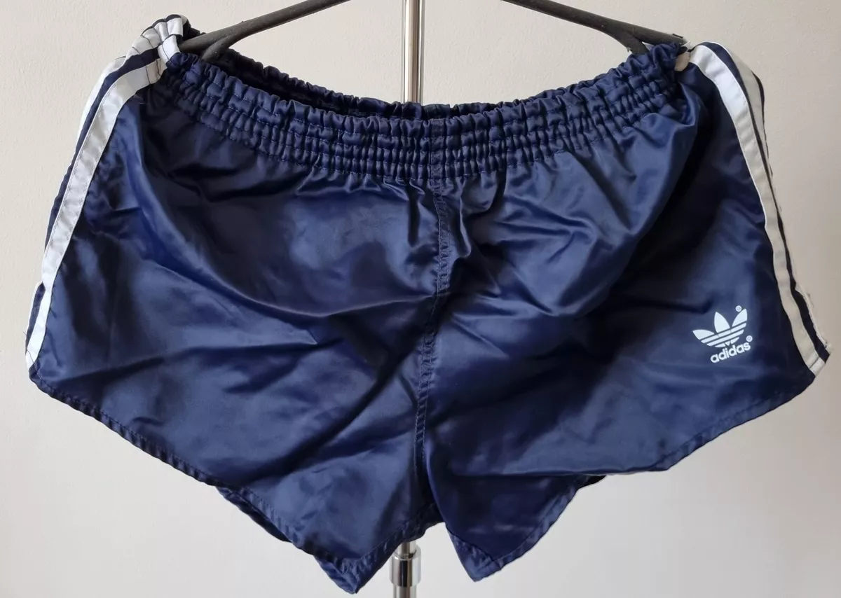 bryllup Styre Traktat Vintage Adidas Originals made in West Germany retro Blue shorts size XL |  eBay