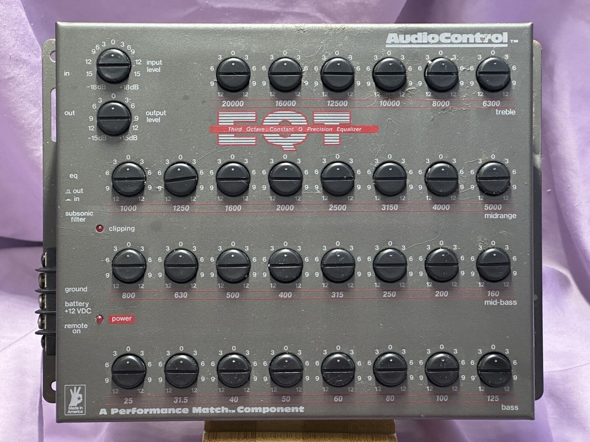 audio control THREE.1 オーディオコントロール AudioControl THREE.1 In-dash equalizer with 2-way crossover