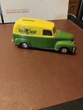 Ertl 5621 '50 Chevy John Deere Panel Delivery Truck Bank 1/25 Scale NEW