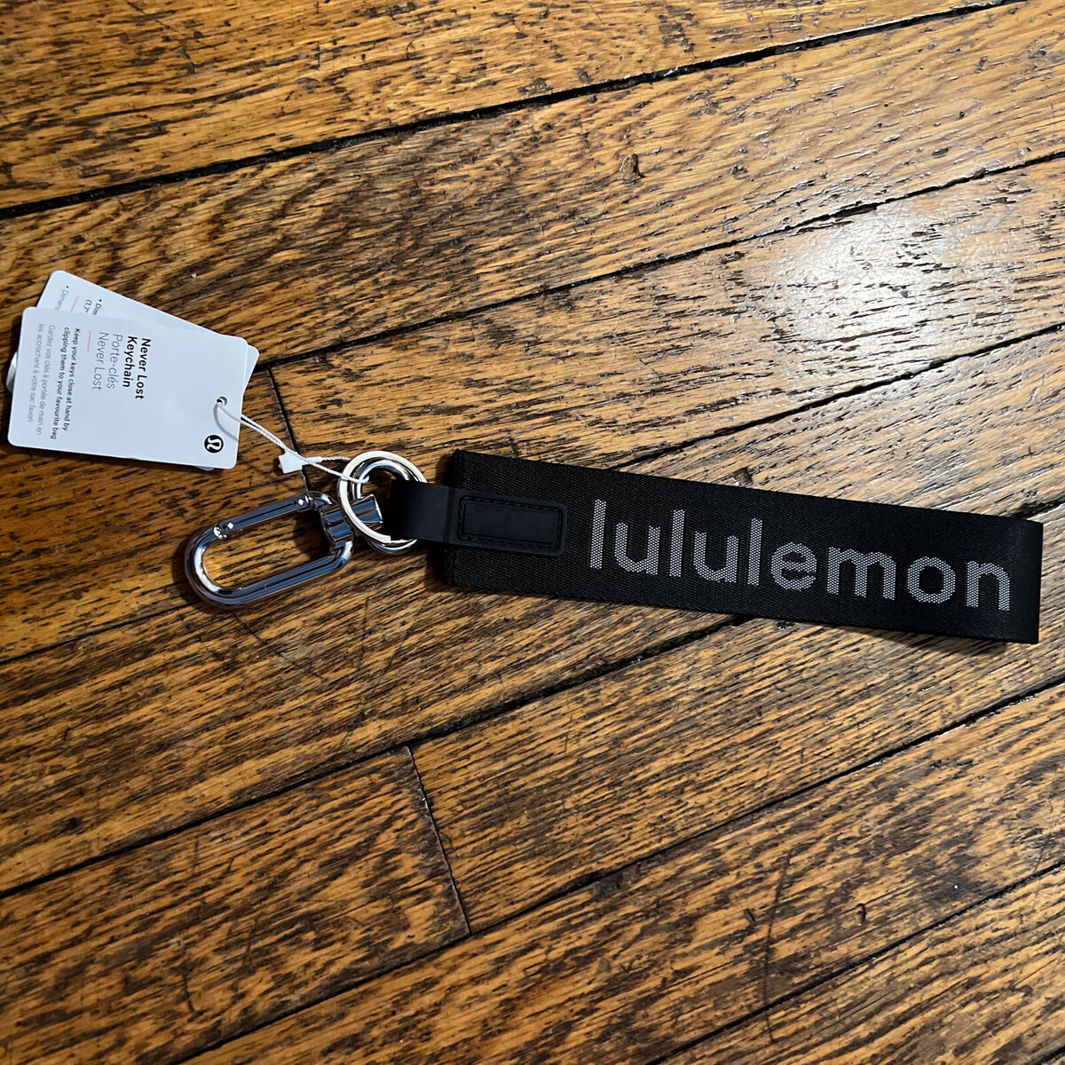 Lululemon Never Lost Key Chain Black White Unisex NEW | eBay Lululemon Never Lost Key Chain Black White Unisex NEW | eBay