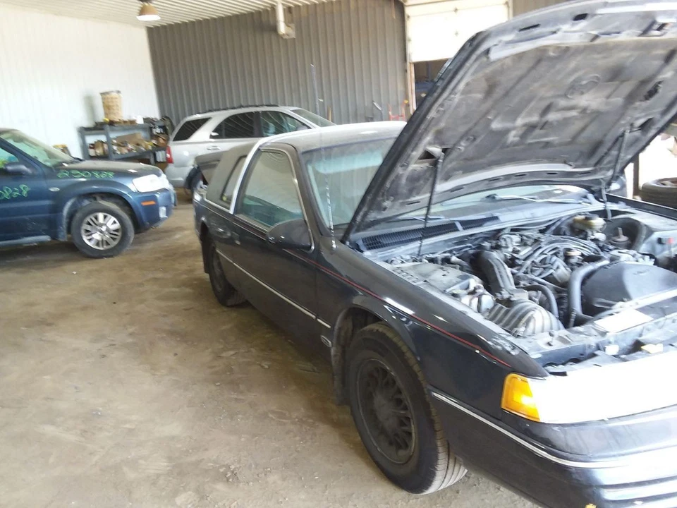 Colector de escape izquierdo conductor 6-232 3,8 L compatible con 89-95 COUGAR 2090637 Foto 2 de 4