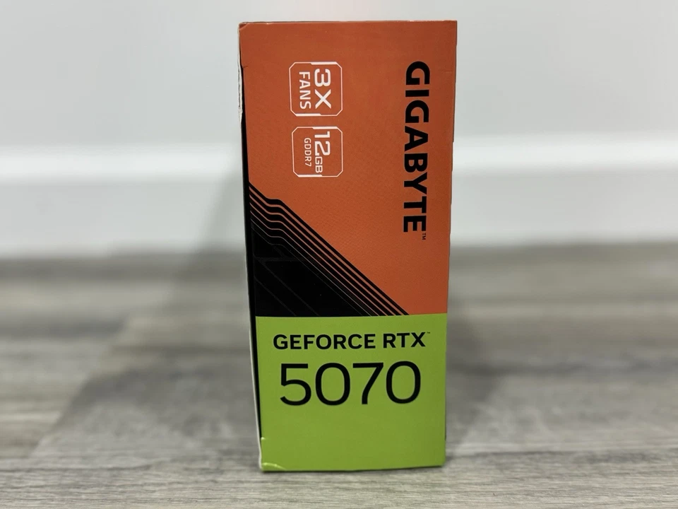 Gigabyte RTX 5070 WINDFORCE OC SFF 12GB GDDR6X GPU GV-N5070WF3OC-12GD |Brand New - Image 2 of 4