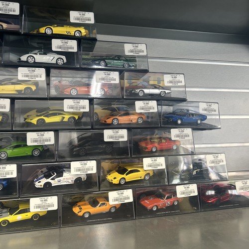 Lamborghini Car Diecast Model 1:43 Lot of 50 all with their manuals - Picture 3 of 4