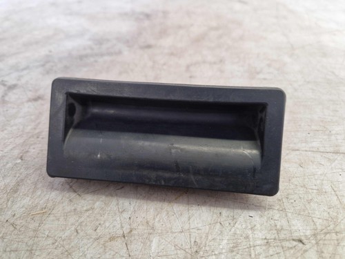 VW Passat 3C B7 Taster �ffner Heckklappe 5N0827566T  320931