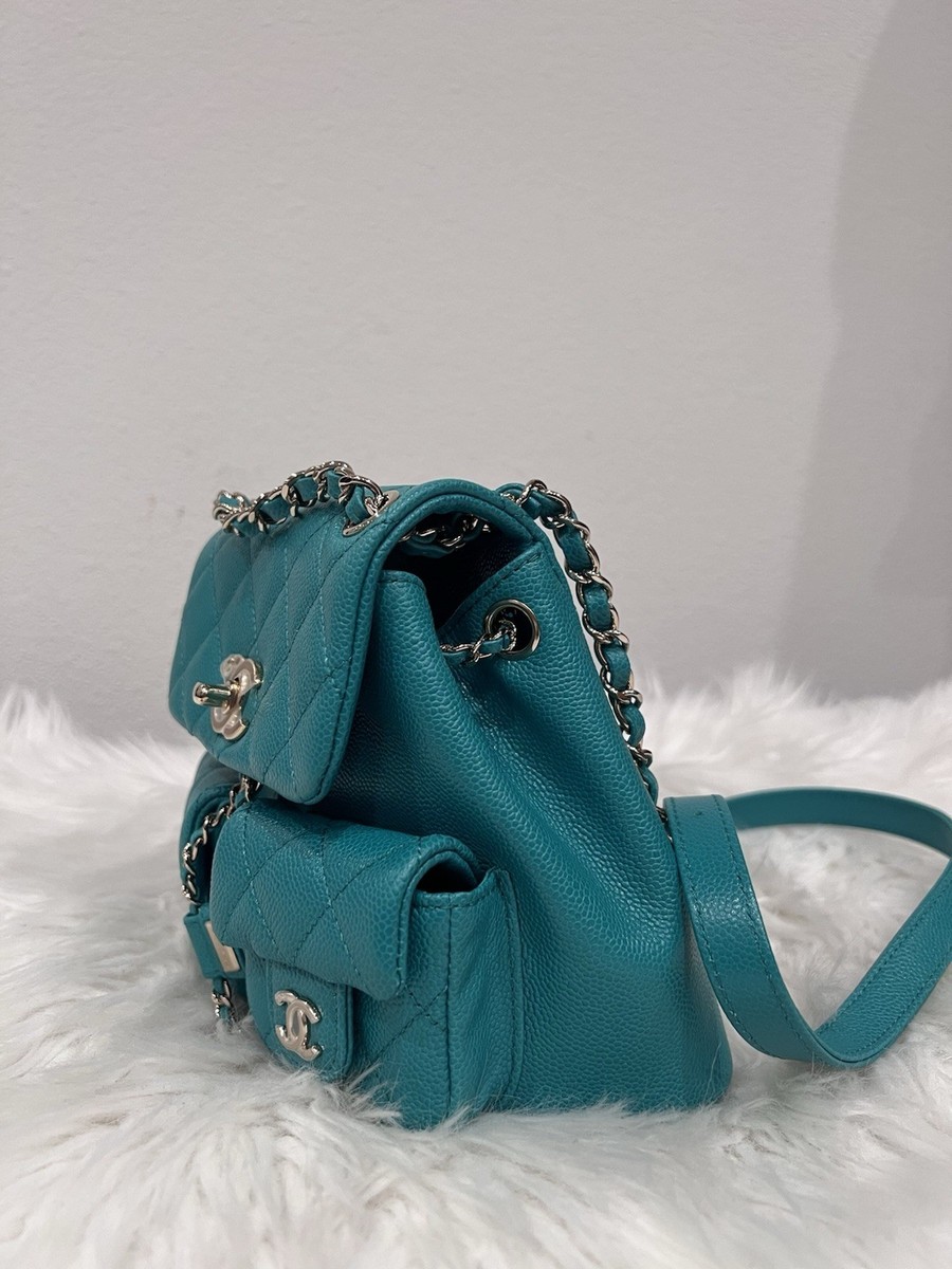 New Chanel Duma Two Pockets Drawstring Backpack 25 Quilted  display picture 3