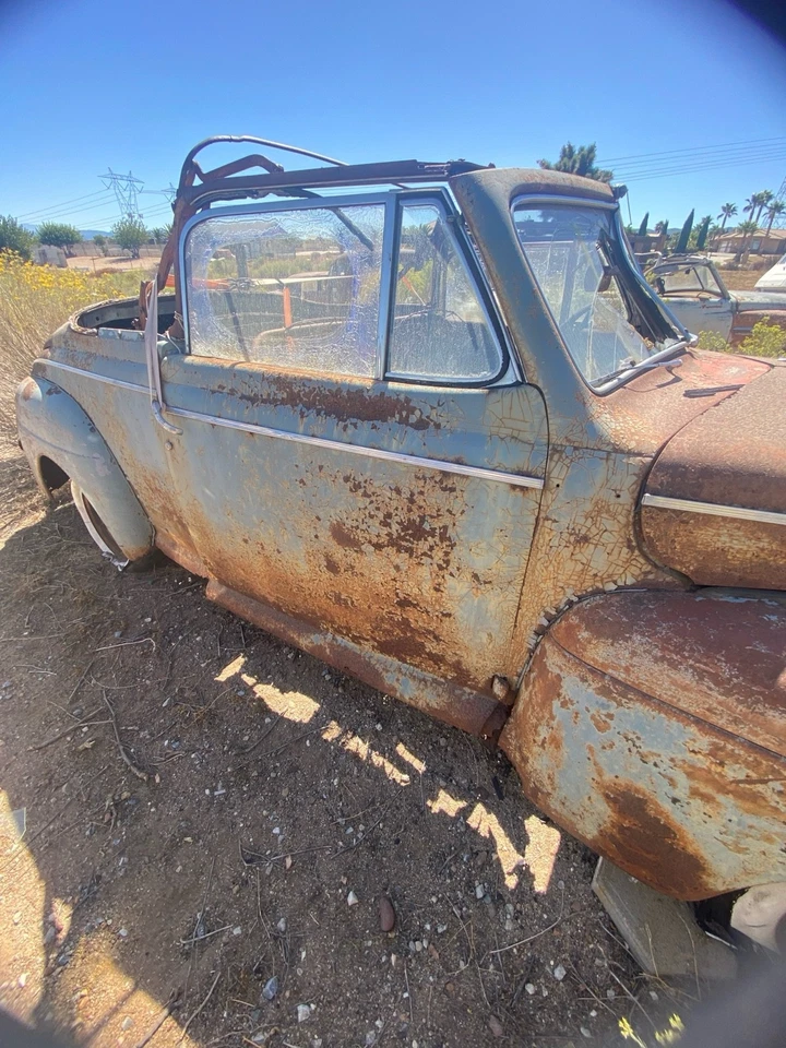 1941 Ford Deluxe Convertible - Image 2 of 4