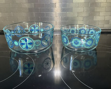 Set of 2 Pyrex Nesting Clear Bowls Blue Flowers Vintage groovy retro pinwheel