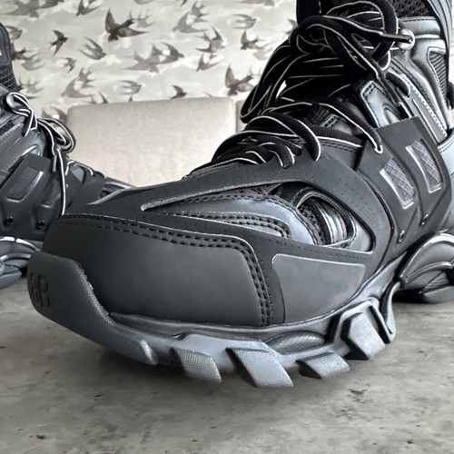 Sneakers Balenciaga track hike taglia UK 8 bianche 42 full beige Balenciaga Track - Foto 17 di 23