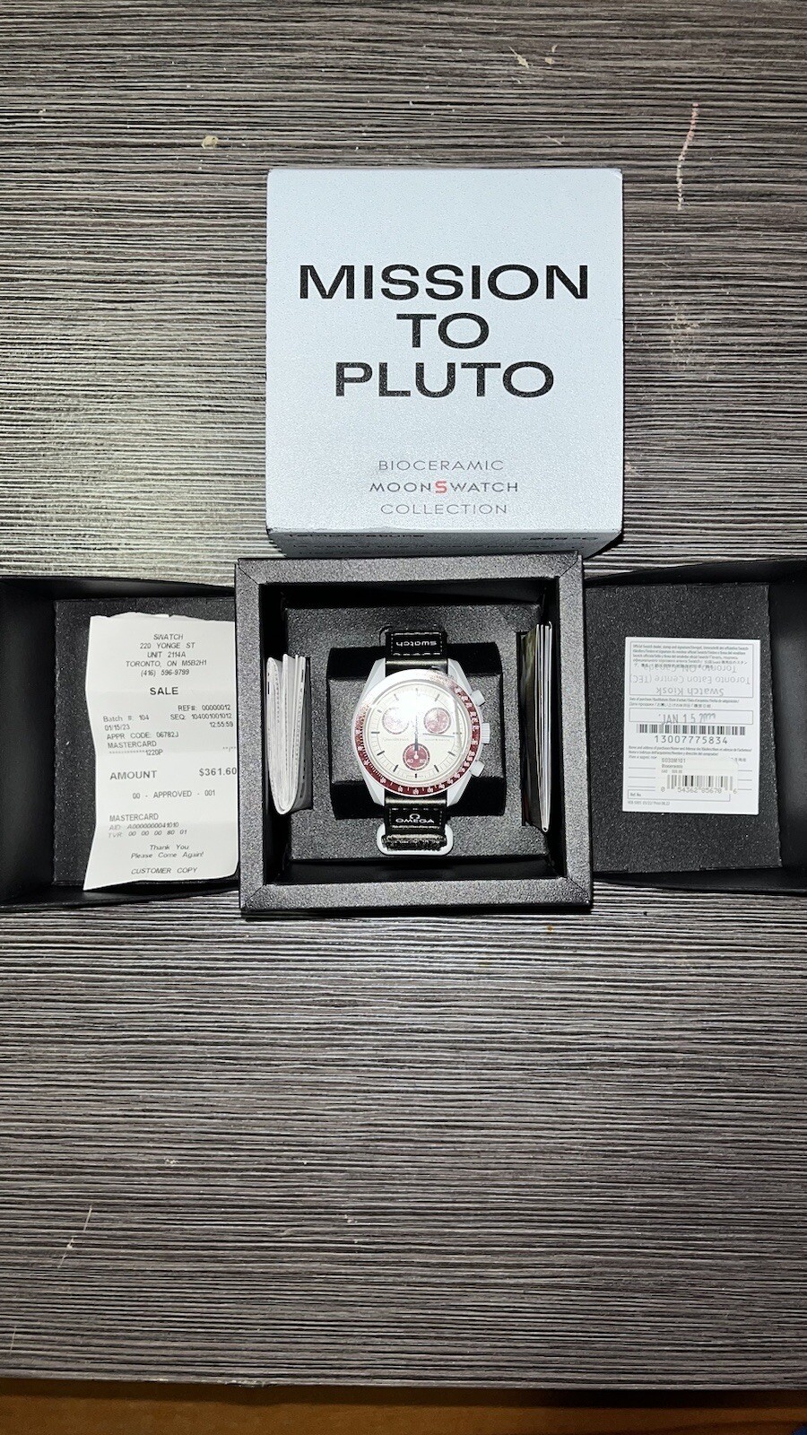 Montre Biocéramique Swatch Moonswatch Mission to Pluto 42mm Boîtier Gris