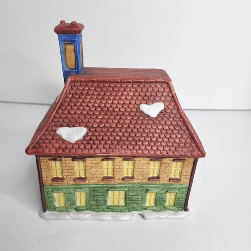 Vintage Dickens Ebenezer Scrooge House Lighted Porcelain Collectible - Picture 3 of 9