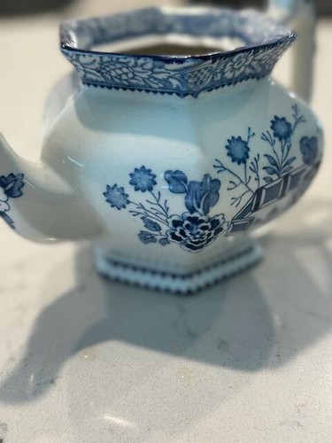 Early Wood’s & Sons Blue Willow Tea Pot England Hexagon 1917-1929 - Picture 9 of 16