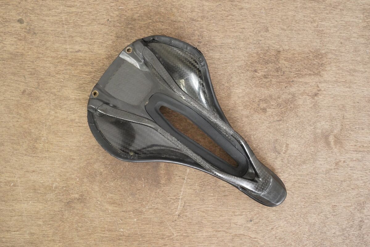 142mm Specialized S-WORKS Power Arc Carbon Rail Road Saddle 142mm Specialized S-WORKS Power Arc Carbon Rail Road Saddle