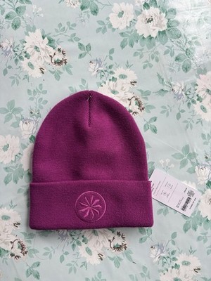 NWT Athleta Head Start Beanie Tuque Hat Magenta Pink