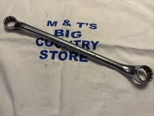 Snap-on Tools USA 22mm x 24mm Round 12pt Offset Box Wrench XM2224