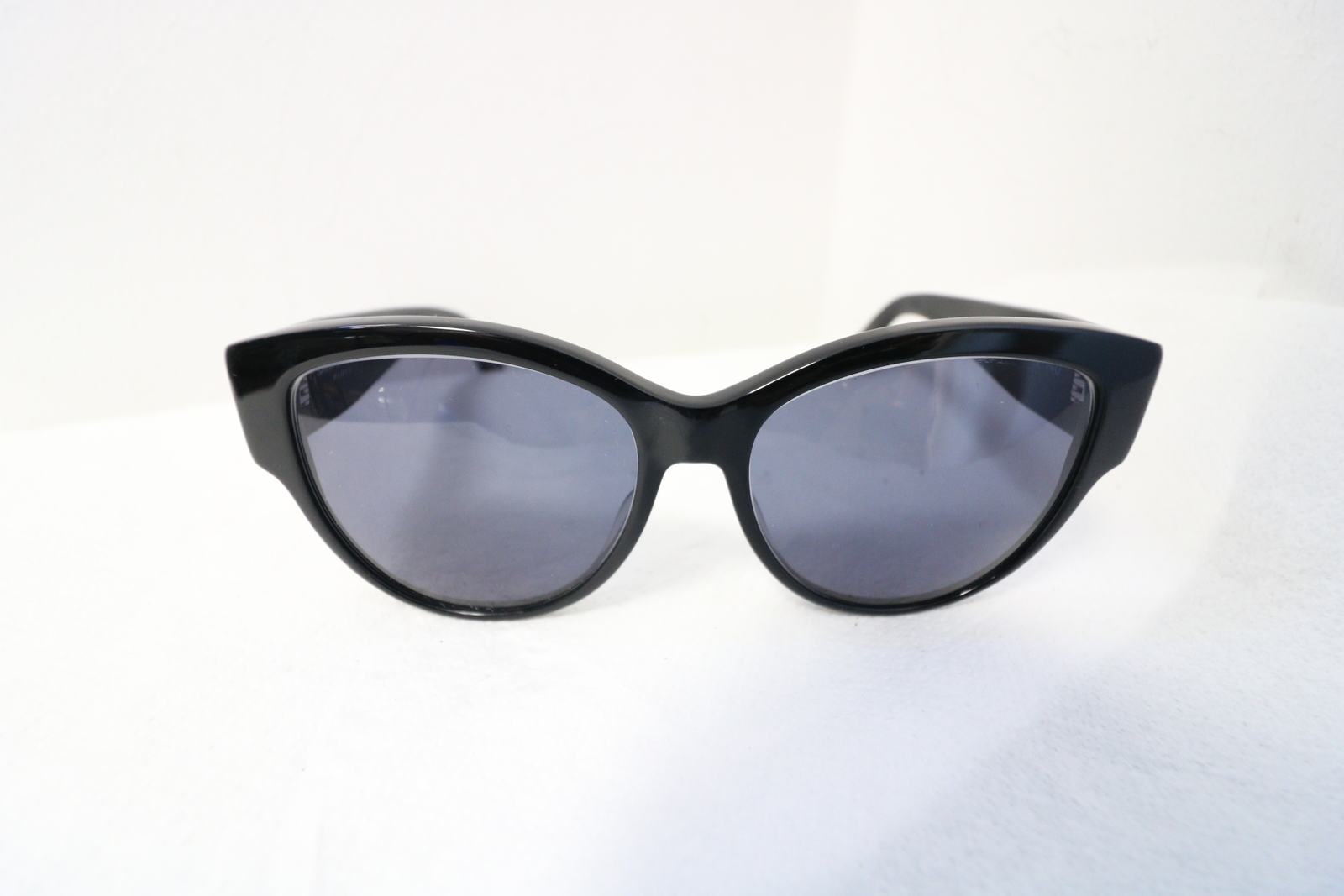 Yves Saint Laurent occhiali da sole donna sunglasses SLM 5 ottime condizioni dal rivenditore