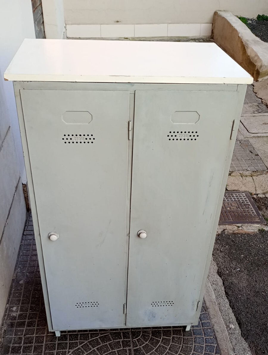 Foto 1 di 18