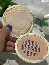 VINTAGE MAX FACTOR CREME PUFF TEMPTING TOUCH COMPACT MAKE UP PRESSED POWDER NEW