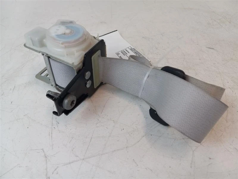 CINTURÓN DE SEGURIDAD TRASERO IZQUIERDO RETRACTOR SE ADAPTA A FORD FUSION 2008-2009 Foto 3 de 4