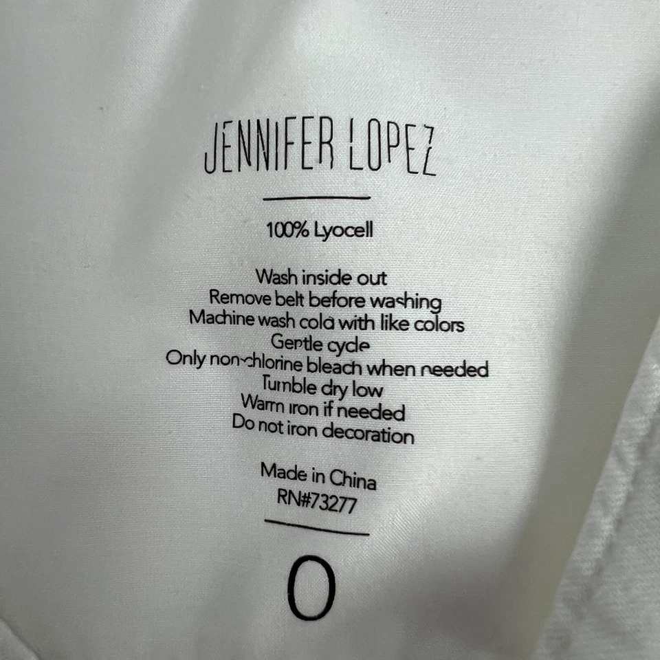 Pantalones cortos botines para mujer JENNIFER LOPEZ talla 0 blancos con puños ligeros Foto 4 de 4