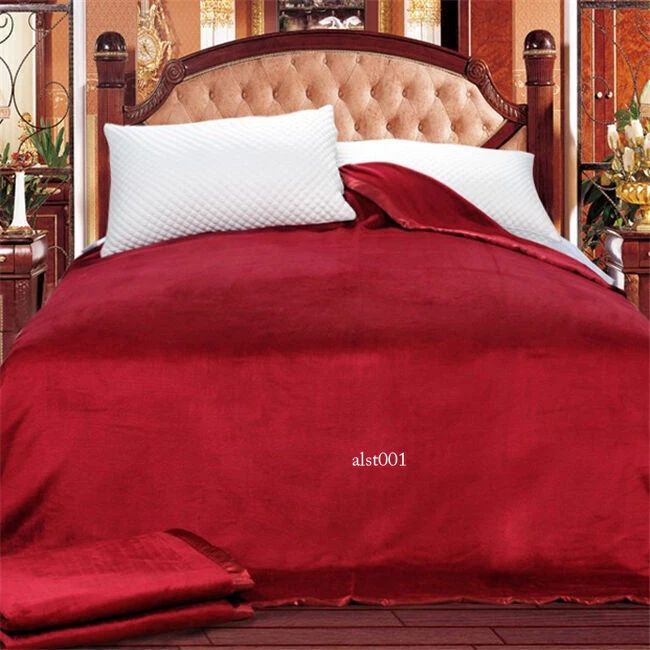 Luxury Soft Mulberry Silk Blanket Allergy Shield Premium Soft Throws Winter Gift - Image 2 of 4