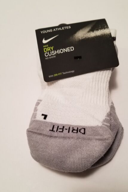 what size is small in nike socks