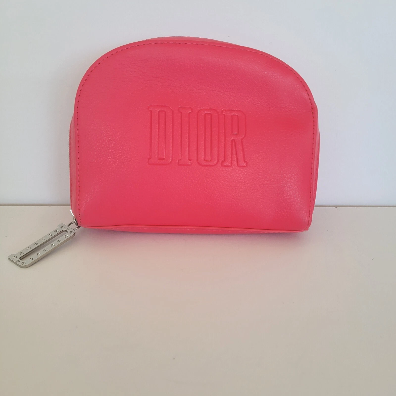 Petite trousse de toilette cosmétique Christian Dior Beauty logo rose trousse de beauté