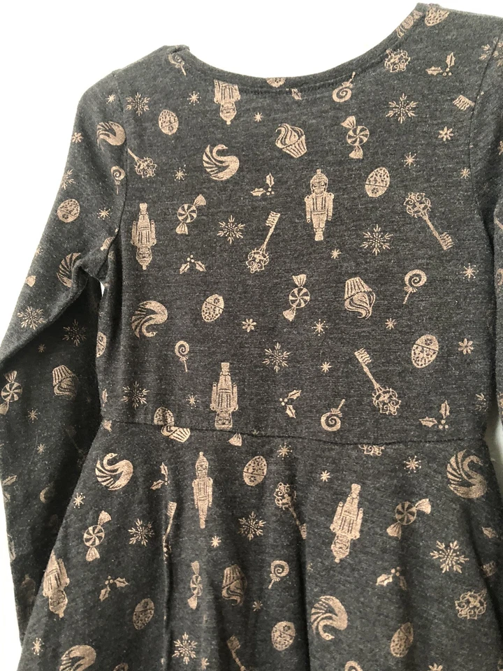 Vestido de vacaciones de Navidad Disney para niñas pequeñas frijoles saltadores talla 4t AOP USADO EN EXCELENTE ESTADO Foto 4 de 4