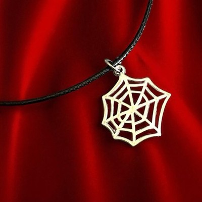 New necklace Spiderweb Vampire Goth Girl Creepy Gothic Horror Halloween Spooky