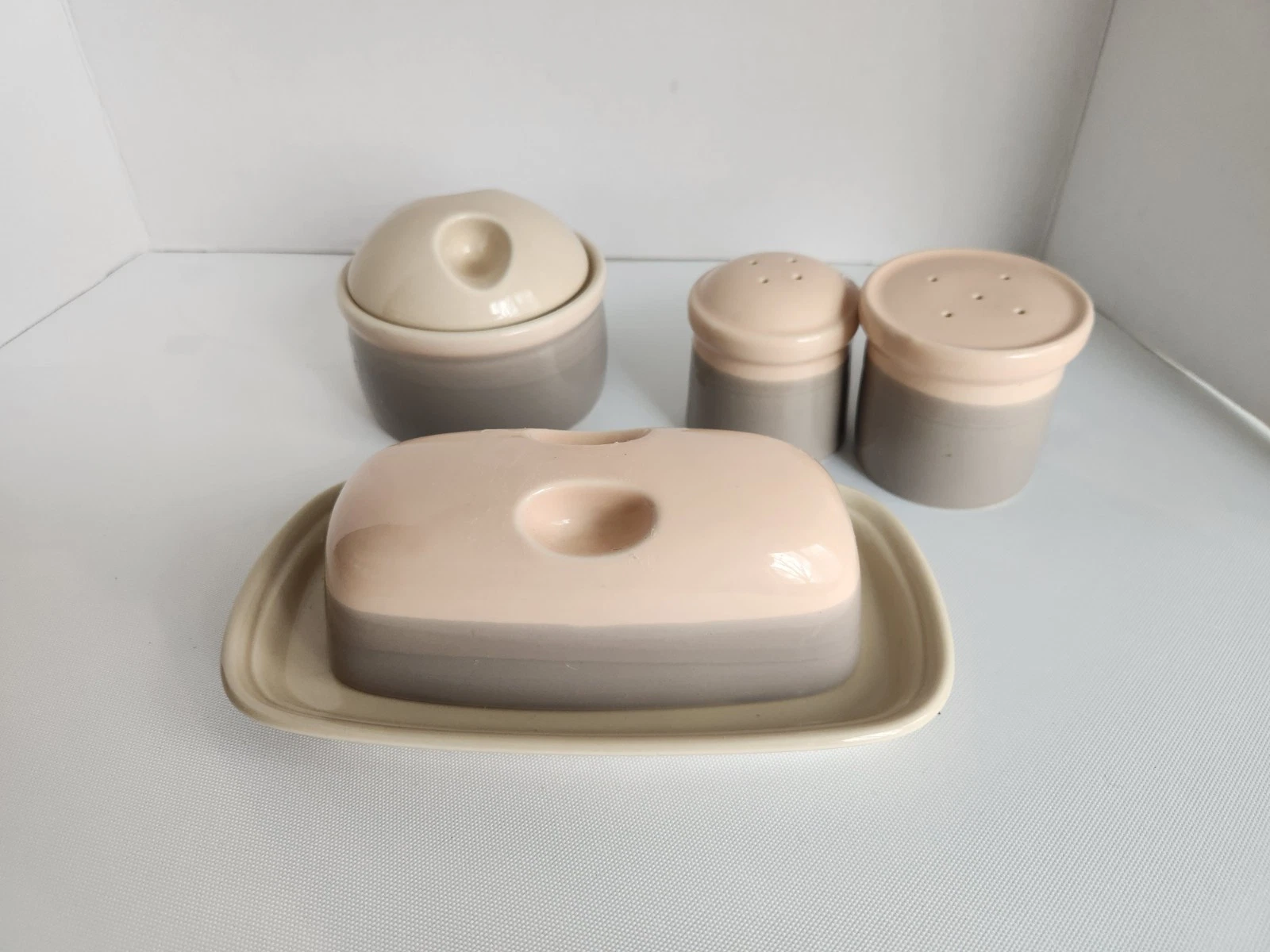 Vintage Mikasa Discovery Aruba P3004 Butter Dish Sugar Salt Pepper Japan