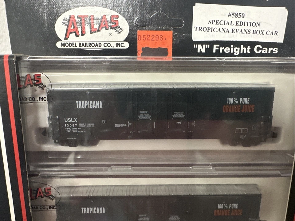 Atlas N Scale #5850 Evans Box Car 3-Pack - TROPICANA /USLX  Special Edition NOS! - Image 2 of 4