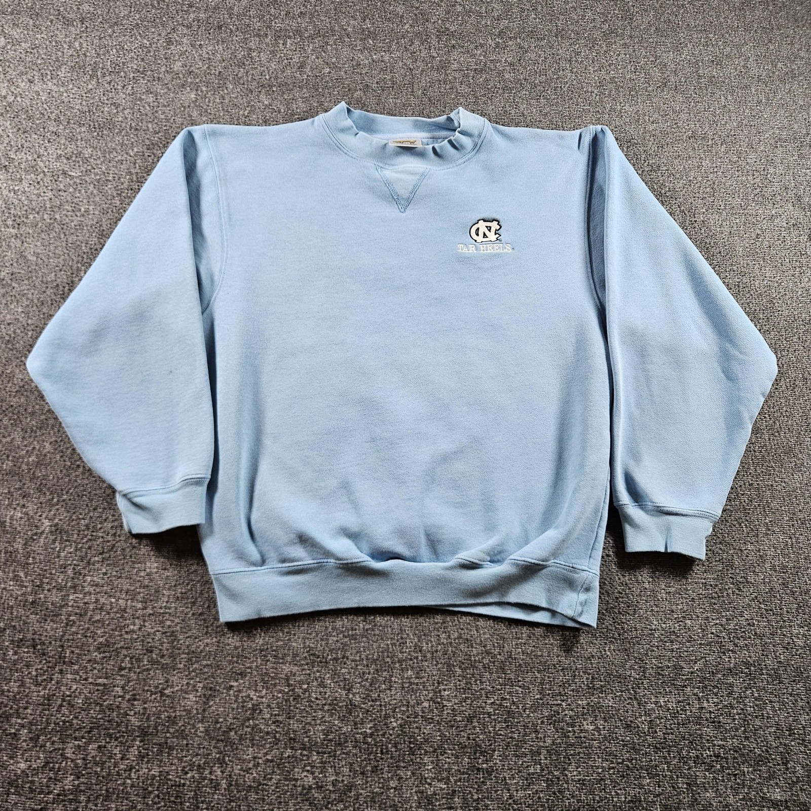 North Carolina Tar Heels Sweatshirt Mens Small Blue NCAA Basketball TCX Apparel