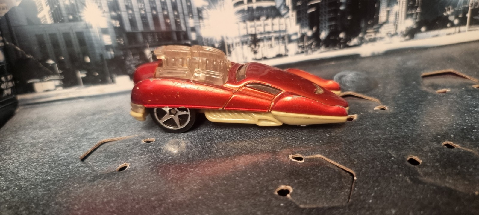 HOT WHEELS McDONALDS RED HOT ROD   lot b