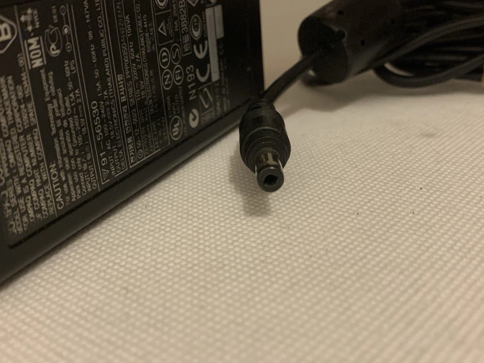 Original Compaq charger 159224-002 ADP-50SB 18.5V 2.7A 4.7mm x 1.7mm tip TESTED - Image 3 of 4