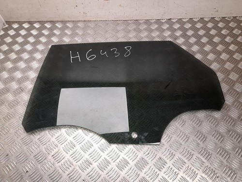 Rear door window