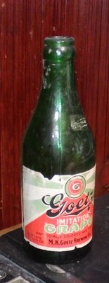 Goetz Brewing Co. MULO 1920s Imitation Grape Juice Green Bottle-RARE-Paper Label