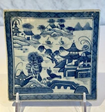 Canton Antique Chinese Export Blue White Tea Tile 5" c. 1800-20