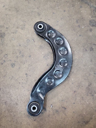 12-18 Ford Focus Rear Left / Right Suspension Upper Control Arm AV615500CB OEM