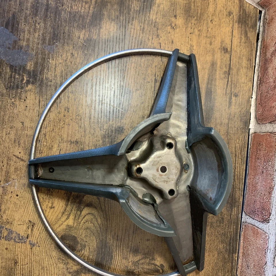 Cargador Plymouth Dodge Road Runner GTX 1970 Super Bee Horn Pad botón Mopar Hemi Foto 4 de 4