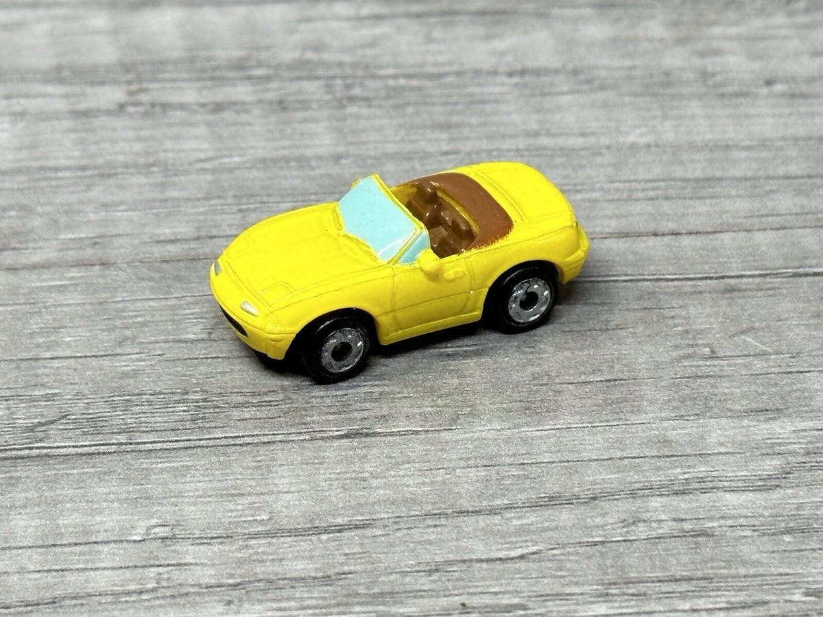 maruko様 C-15(ビビッドイエロー) C-11 Microturbo - 1/64 Custom Diablo SV - Metallic Yellow