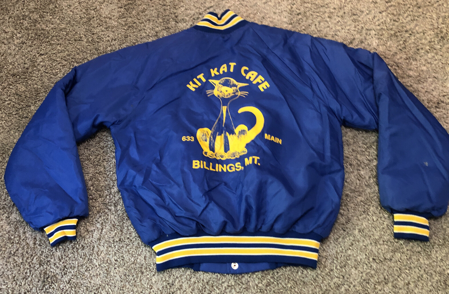 Vintage Eagle Athletic Manufacturing Mens M USA Kit Kat Cafe Billings